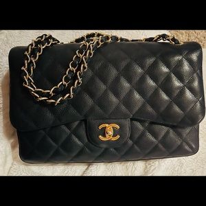SOLD SOLD Do not buy Sold  Jumbo caviar Double Flap. With GHW